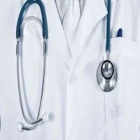 علت سفید بودن روپوش پزشکی